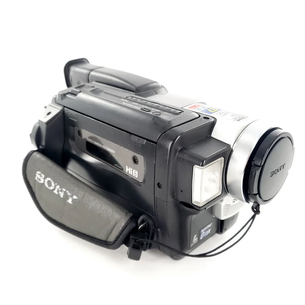 Sony Handycam CCD-TRV98 Video8 Hi-8 Camcorder w/ Battery, Charger, Tape Tested